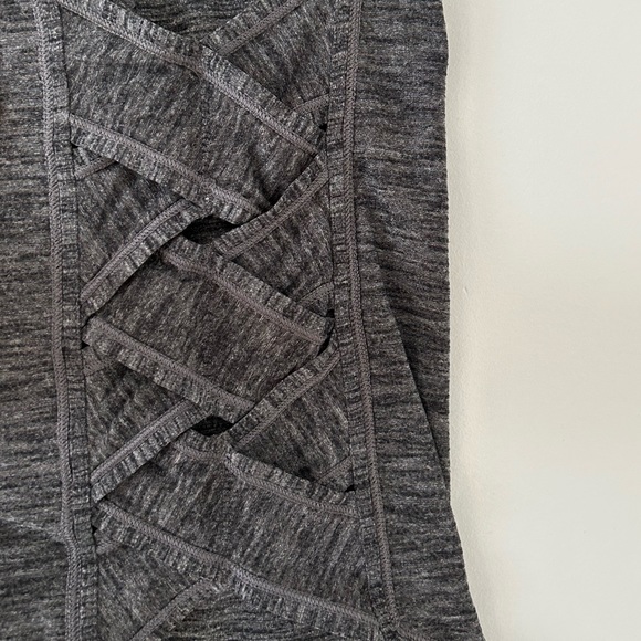 Lululemon Varsity Tank Top GUC Size 8 (Estimated) Heather Black - Picture 3 of 3